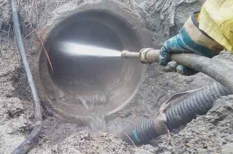 Чистка ливневых труб